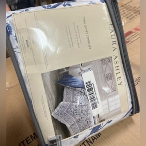 Laura Ashley Charlotte Blue Cotton Duvet Cover Set Blue Twin - Picture 6 of 7